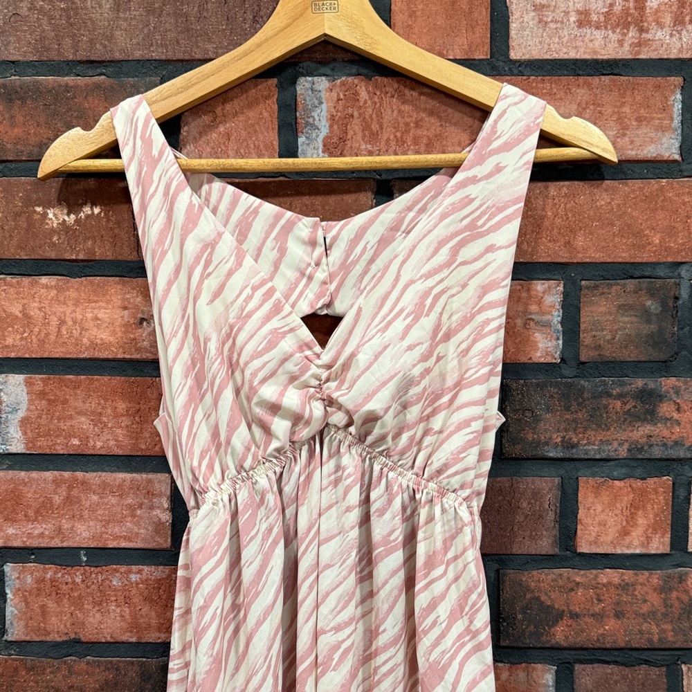 Zebra-Striped Cover-Up Maxi Dress - Picture 9 of 14